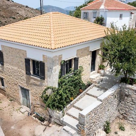 Kondoyenádha Villa Aiolia מראה חיצוני תמונה
