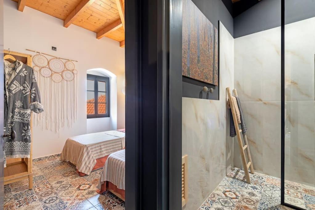 Kondoyenádha Villa Aiolia מראה חיצוני תמונה